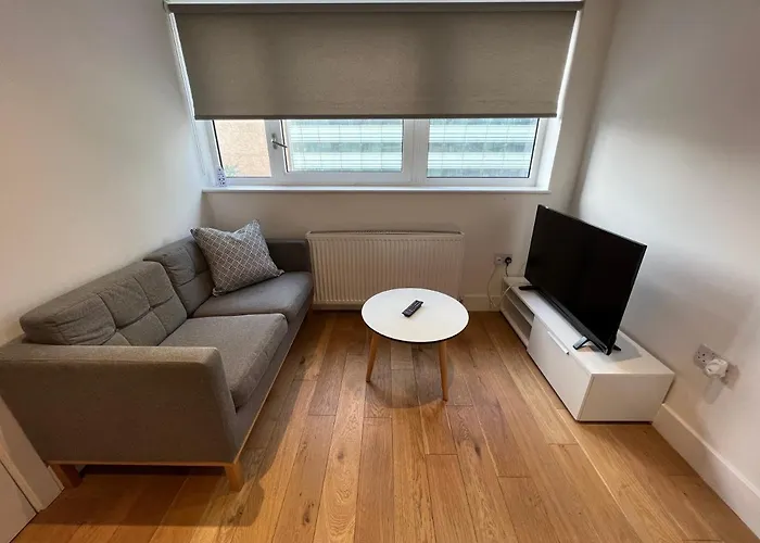 Lovely Apartment In The Centre Of Croydon