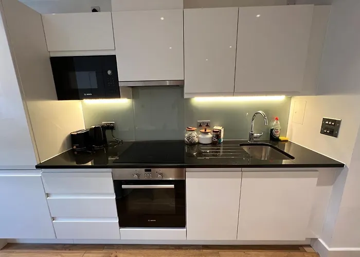 Lovely Apartment In The Centre Of Croydon
